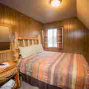Hatchet_Resort_Osprey_House_Bedroom